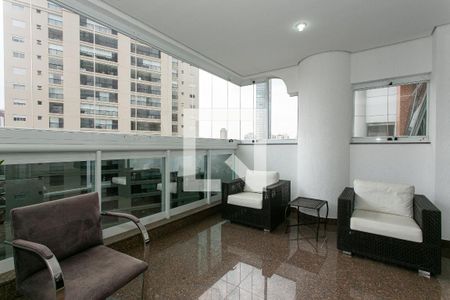 Varanda da Sala de apartamento à venda com 4 quartos, 234m² em Vila Regente Feijó, São Paulo