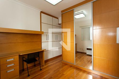Apartamento à venda com 234m², 4 quartos e 4 vagasSuíte 2