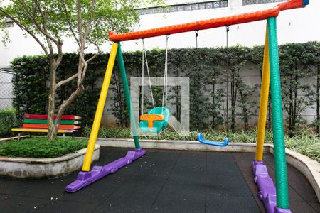 Apartamento à venda com 234m², 4 quartos e 4 vagasÁrea comum - Playground