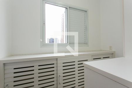 Apartamento à venda com 234m², 4 quartos e 4 vagasQuarto de Serviço