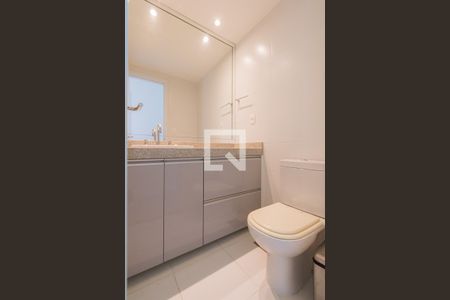 Apartamento à venda com 78m², 2 quartos e 1 vagaBanheiro Social