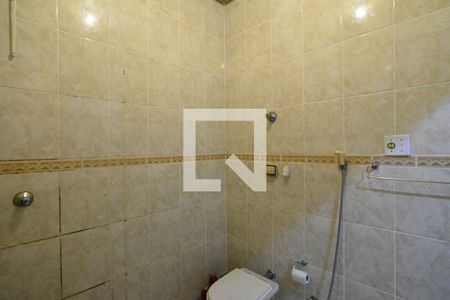 Casa à venda com 311m², 5 quartos e 1 vagaBanheiro