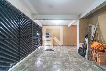 Casa para alugar com 250m², 2 quartos e 2 vagas Casa para alugar com 250m², 2 quartos e 2 vagasGaragem