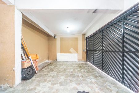 Casa para alugar com 250m², 2 quartos e 2 vagas Casa para alugar com 250m², 2 quartos e 2 vagasGaragem