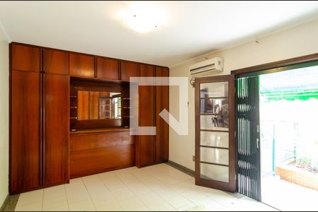 Quarto 1 de casa à venda com 3 quartos, 200m² em Planalto Paulista, São Paulo