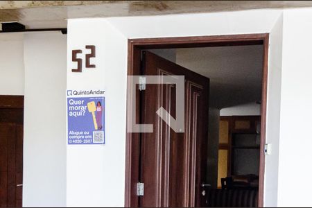 Fachada de casa à venda com 3 quartos, 200m² em Planalto Paulista, São Paulo