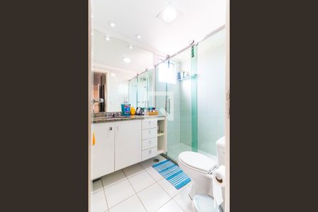 Apartamento à venda com 124m², 3 quartos e 2 vagasBanheiro da Suíte