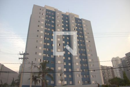 Apartamento para alugar com 47m², 2 quartos e 1 vagaFachada