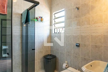 Casa à venda com 280m², 3 quartos e 4 vagas Casa à venda com 280m², 3 quartos e 4 vagasBanheiro da Suíte