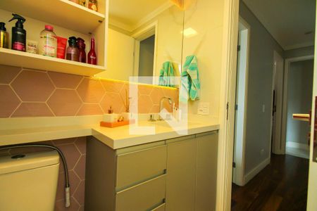 Apartamento à venda com 108m², 3 quartos e 3 vagasBanheiro