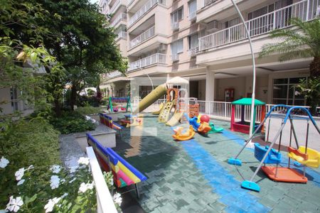 Apartamento à venda com 66m², 2 quartos e 1 vagaÁrea Comum - Playground