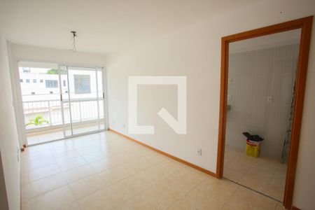 Sala de apartamento à venda com 2 quartos, 66m² em Taquara, Rio de Janeiro