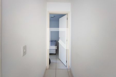 Corredor Quartos de apartamento para alugar com 2 quartos, 55m² em Jardim Nova Europa, Campinas