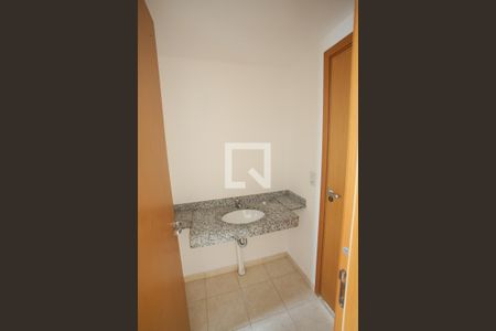 Apartamento à venda com 82m², 3 quartos e 1 vagaBanheiro da Suíte 2