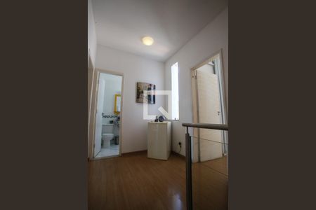 Casa à venda com 140m², 5 quartos e 3 vagasHall dos Quartos