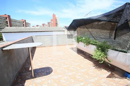 Casa à venda com 140m², 5 quartos e 3 vagasTerraço