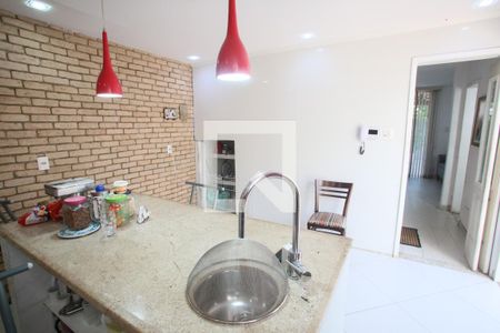 Casa à venda com 140m², 5 quartos e 3 vagasCozinha