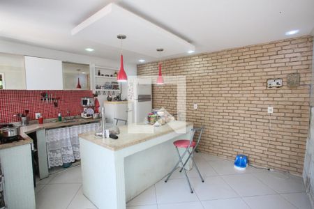 Casa à venda com 140m², 5 quartos e 3 vagasCozinha