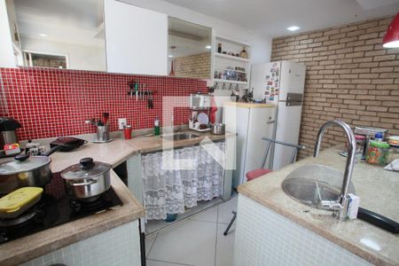 Casa à venda com 140m², 5 quartos e 3 vagasCozinha