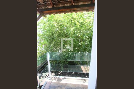 Casa à venda com 140m², 5 quartos e 3 vagasVaranda do Quarto 2