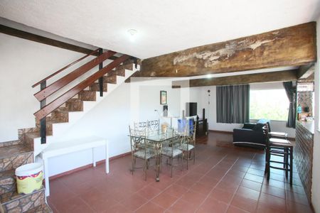 Casa à venda com 140m², 5 quartos e 3 vagasÁrea Gourmet