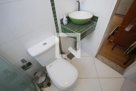 Casa à venda com 140m², 5 quartos e 3 vagasBanheiro da Suíte