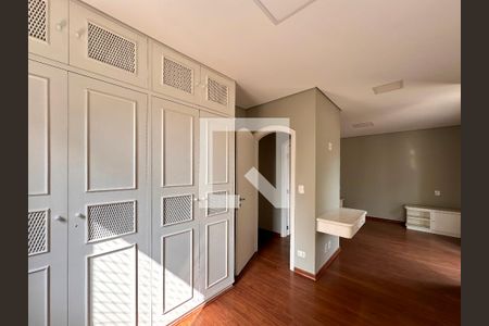 Apartamento para alugar com 134m², 2 quartos e 2 vagasCloset Suíte(Quarto reversivel)