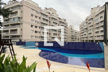 Apartamento à venda com 66m², 2 quartos e 1 vaga Apartamento à venda com 66m², 2 quartos e 1 vagaÁrea comum - Piscina