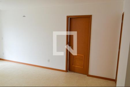 Sala de apartamento à venda com 2 quartos, 66m² em Taquara, Rio de Janeiro