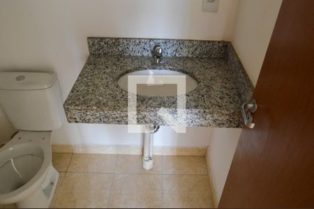 Apartamento à venda com 66m², 2 quartos e 1 vaga Apartamento à venda com 66m², 2 quartos e 1 vagaBanheiro da Suíte