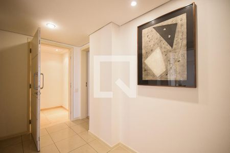 Hall privativo de apartamento para alugar com 4 quartos, 500m² em Vila Suzana, São Paulo