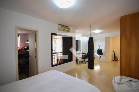 Apartamento à venda com 500m², 4 quartos e 4 vagasSuíte 1