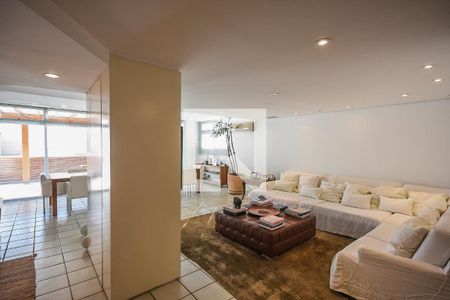 Apartamento à venda com 500m², 4 quartos e 4 vagasSala da cobertura