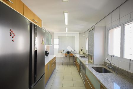 Apartamento à venda com 500m², 4 quartos e 4 vagasCozinha