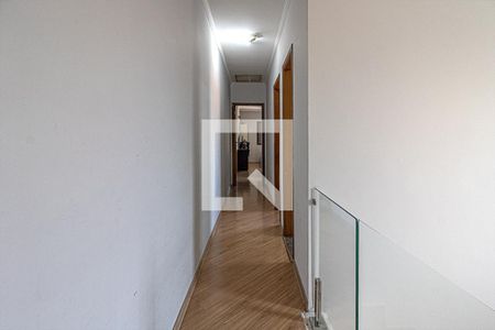 corredor para os comodos_1 de casa à venda com 3 quartos, 133m² em Vila Santo Estéfano, São Paulo