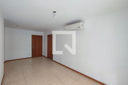 Sala de apartamento à venda com 2 quartos, 60m² em Taquara, Rio de Janeiro