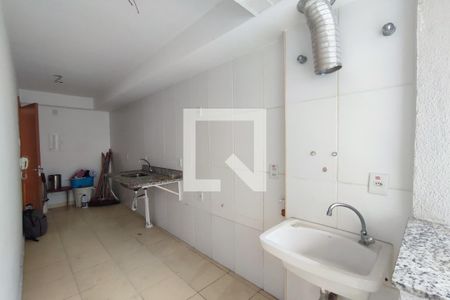 Apartamento à venda com 60m², 2 quartos e 1 vagaCozinha e Área de Serviço