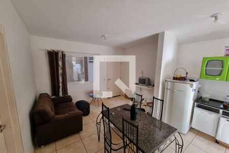 Sala de apartamento para alugar com 2 quartos, 48m² em Jardim Diva Tarlá de Carvalho, Ribeirão Preto