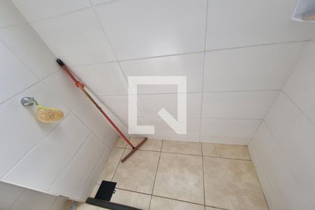 Apartamento para alugar com 48m², 2 quartos e 1 vagaBanheiro Social