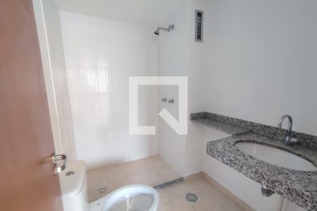 Apartamento à venda com 167m², 4 quartos e 2 vagas1º Pav - Banheiro Suite 1
