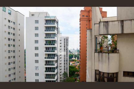 Vista de apartamento à venda com 3 quartos, 167m² em Consolação, São Paulo