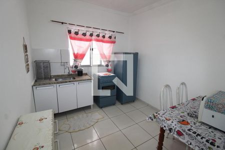 Cozinha de casa para alugar com 1 quarto, 88m² em Cidade São Mateus, São Paulo