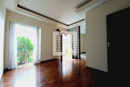 Sala de casa à venda com 5 quartos, 320m² em Jardim Dom Nery, Campinas