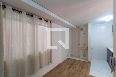 Sala e Cozinha Integrada de apartamento para alugar com 2 quartos, 38m² em Vila Ré, São Paulo