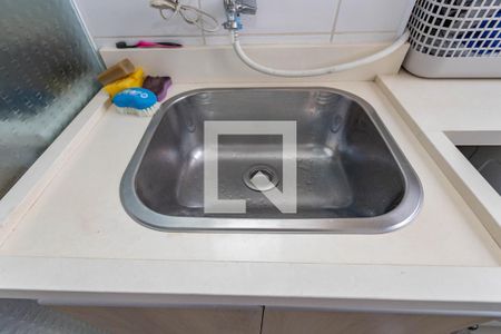 Apartamento à venda com 68m², 2 quartos e 1 vagaÁrea de serviço 