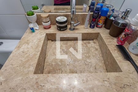 Apartamento à venda com 68m², 2 quartos e 1 vagaBanheiro social 