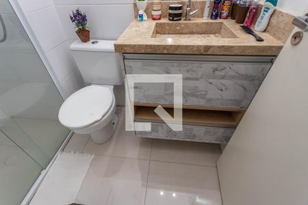 Apartamento à venda com 68m², 2 quartos e 1 vagaBanheiro social 