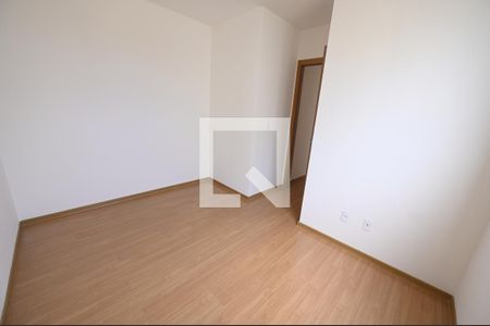 Quarto de apartamento para alugar com 2 quartos, 54m² em Chácara São Pedro, Aparecida de Goiânia