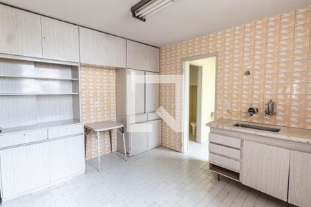 Apartamento à venda com 111m², 2 quartos e 1 vagaCozinha