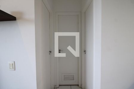 Corredor de apartamento para alugar com 2 quartos, 50m² em Jacarepaguá, Rio de Janeiro
